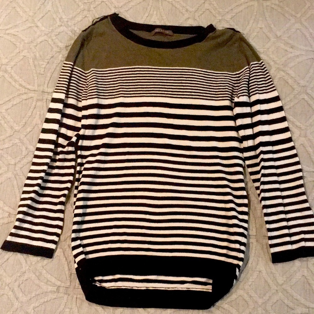 Suzy Shier Stripes Sweater